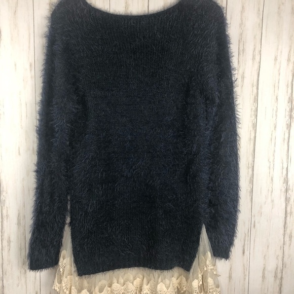 LF qed London blue fuzzy lace sweater - Picture 6 of 9